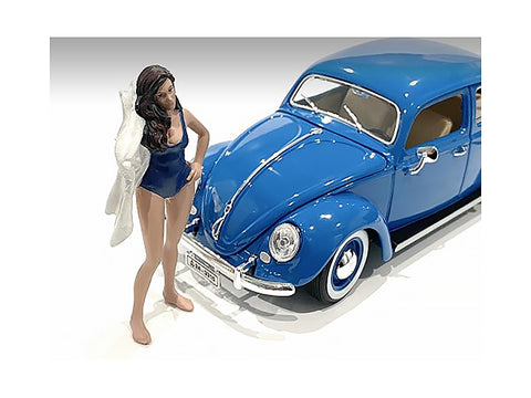 Beach Girl Katy Figurine for 1/24 Scale Models by American Diorama