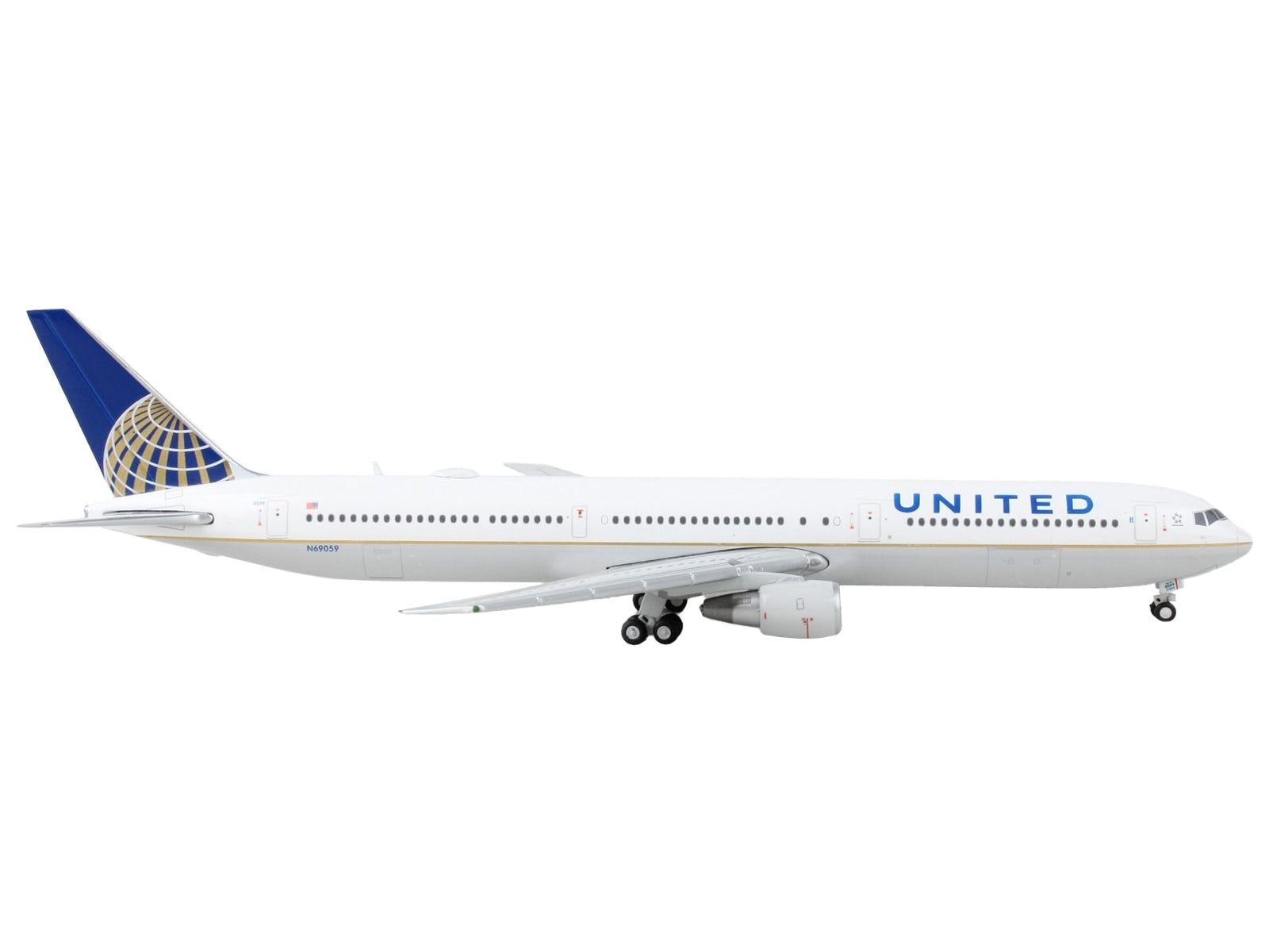 Boeing 767-400ER Commercial Aircraft "United Airlines" White with Blue Tail 1/400 Diecast Model Airplane by GeminiJets