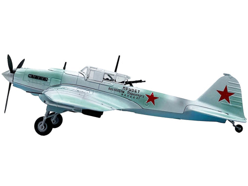 Ilyushin IL-2M3 Sturmovik Aircraft White Camouflage 