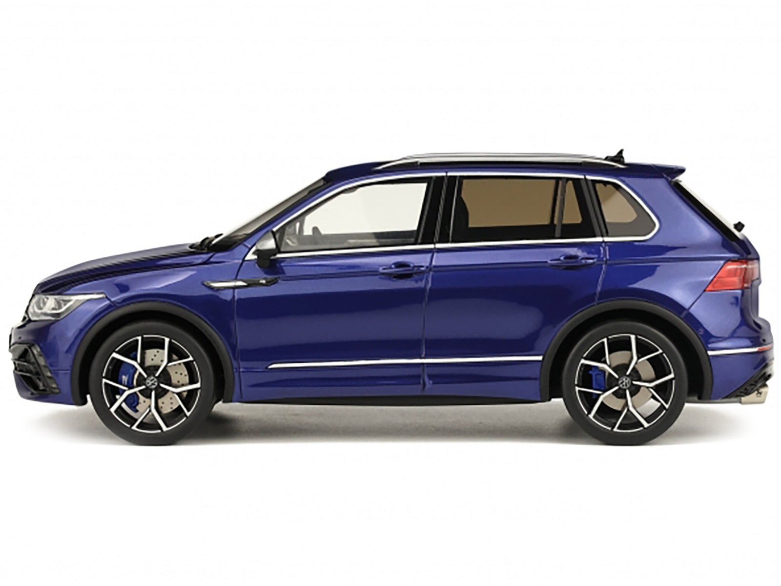 2021 Volkswagen Tiguan R Lapiz Blue Metallic Limited Edition to 1500 pieces Worldwide 1/18 Model Car by Otto Mobile - Minihomy