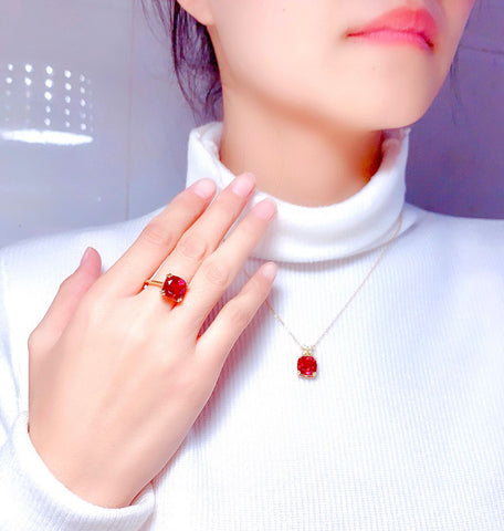 Fine Red Corundum Suit Female Ring Pendant