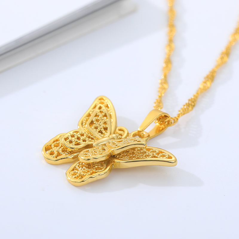 Gold Stainless Steel Stylish Butterfly Necklace Lovely Insect Animal Metal Woman Man Jewelry